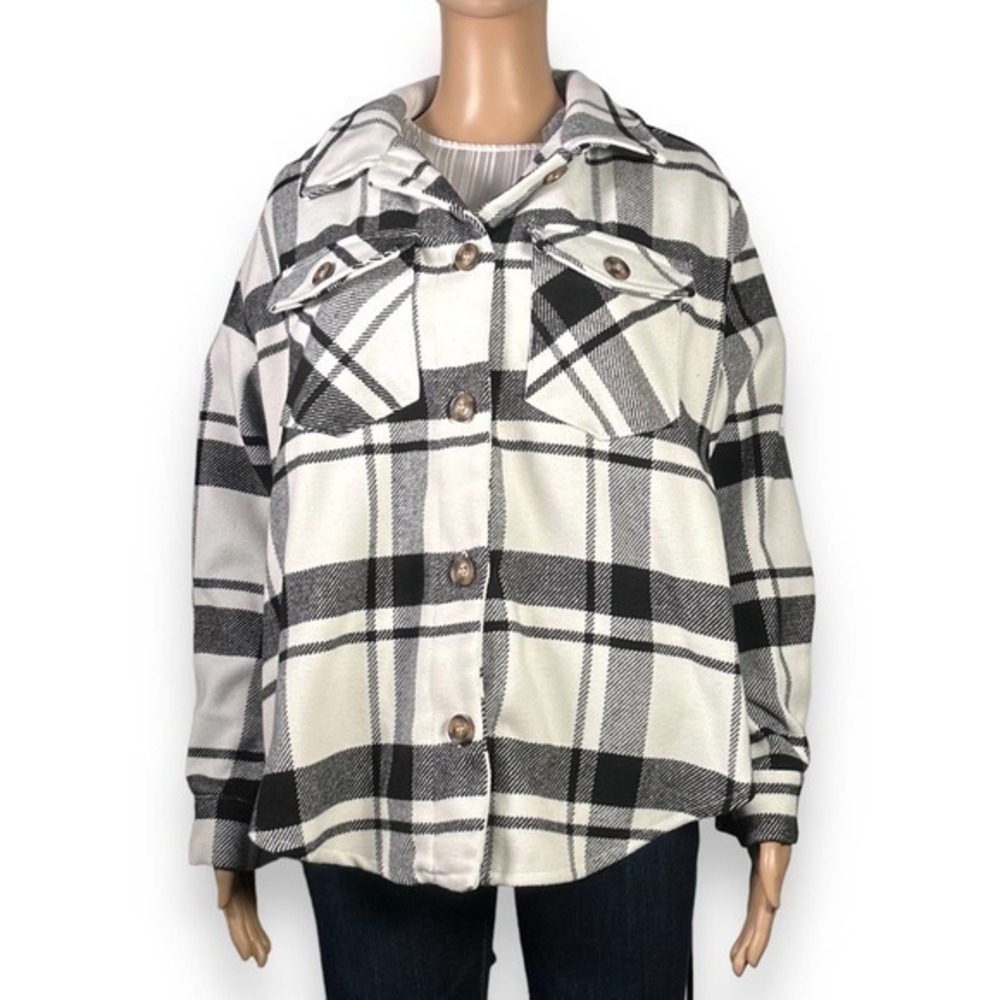 Love Tree Black and White Plaid Fabric Oversized Shacket Size Small - "Fioralba"